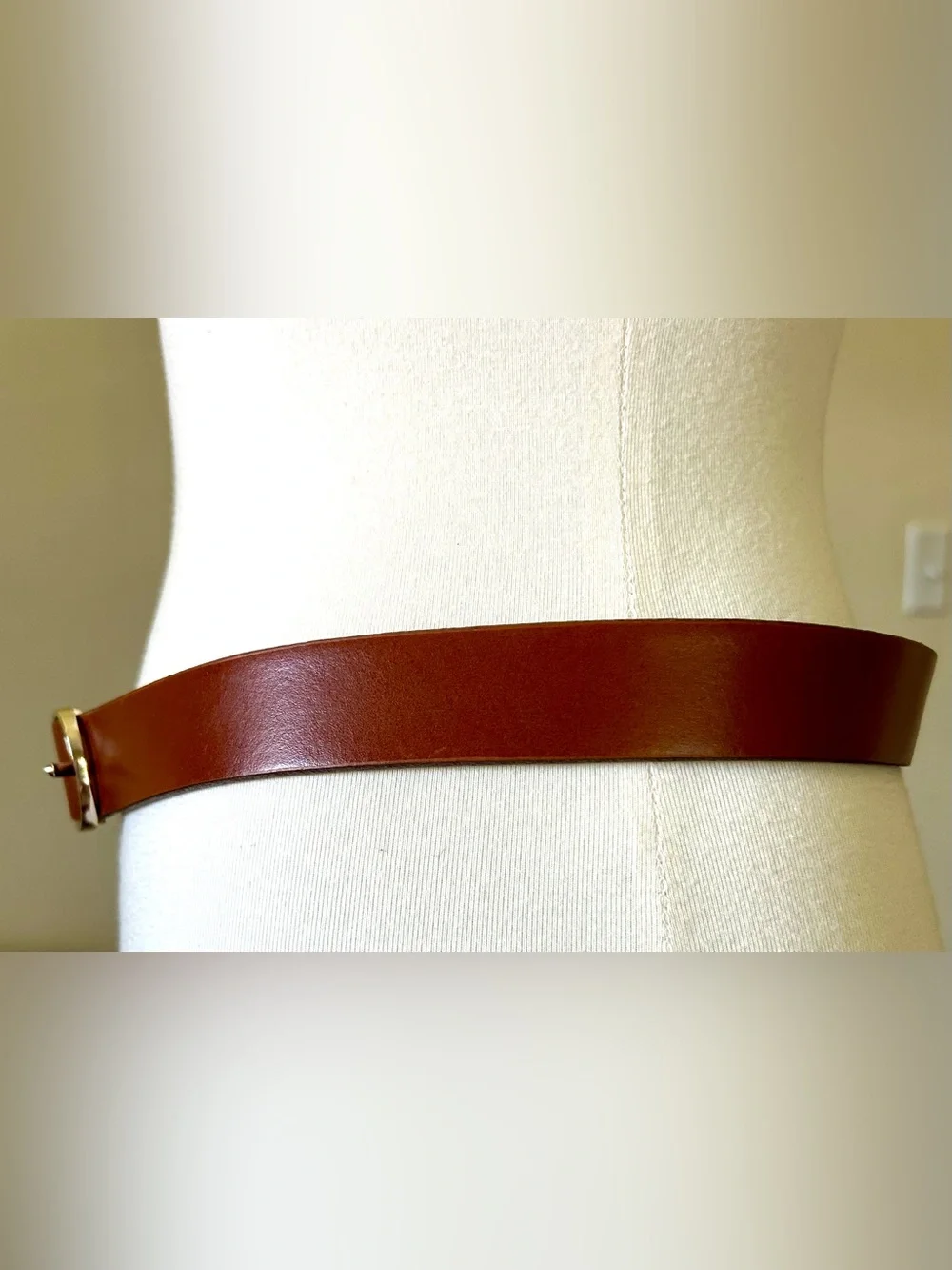 HALOGEN Belt Brown Leather. Size M